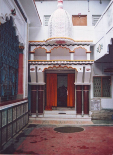 frontview of guru mandira